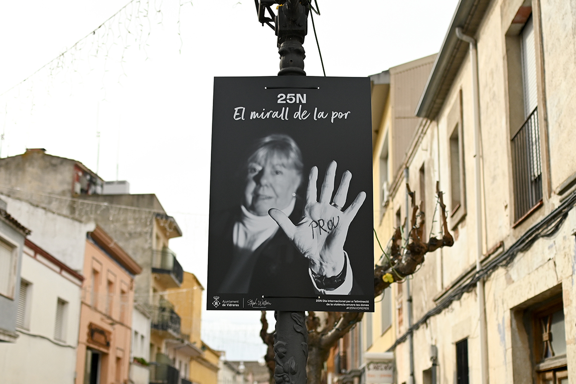 Projecte 25N Vidreres 2021 © Steph Watson 2021